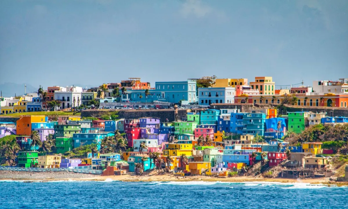 Porto Rico precisa de visto? Entenda o status peculiar da ilha caribenha