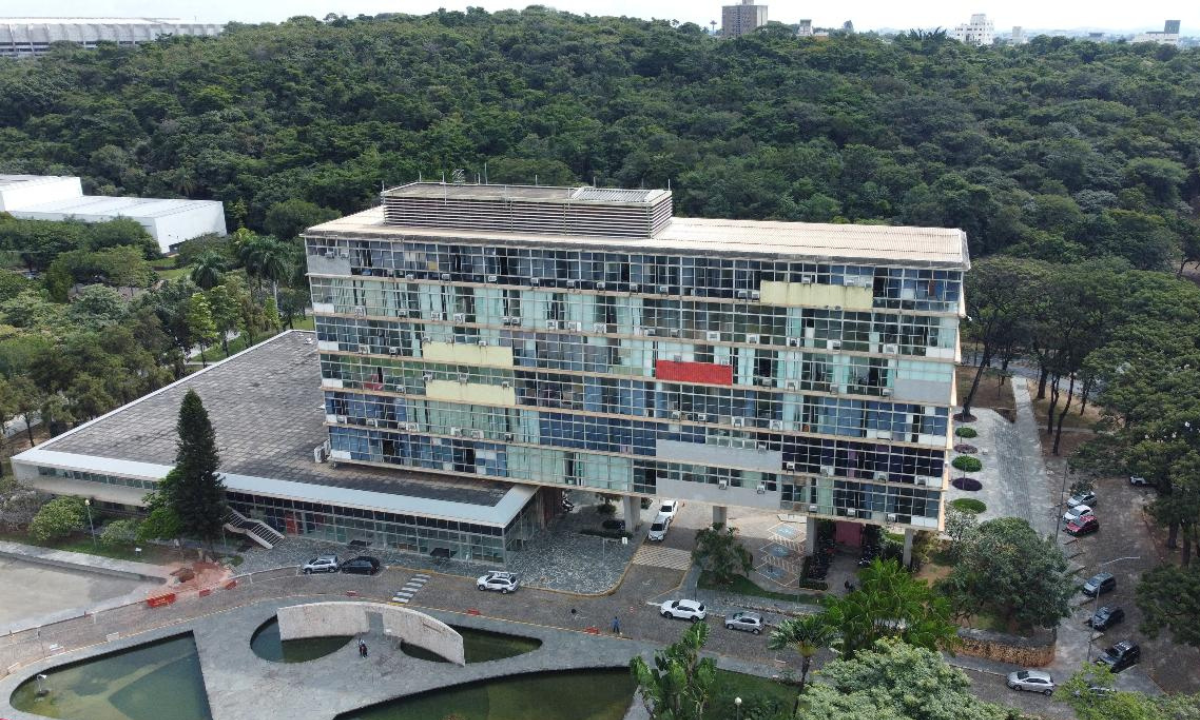 Vestibular seriado da UFMG: tudo sobre a nova forma de entrar na federal