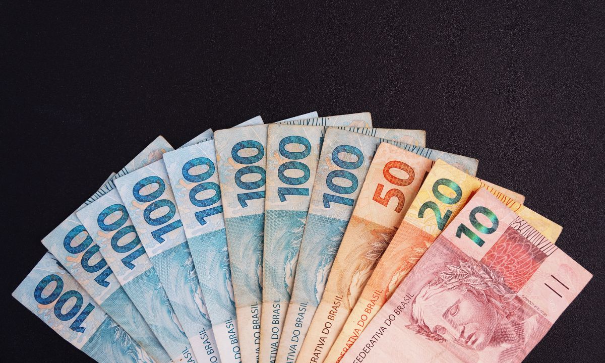 Quais setores da economia brasileira mais cresceram no último trimestre