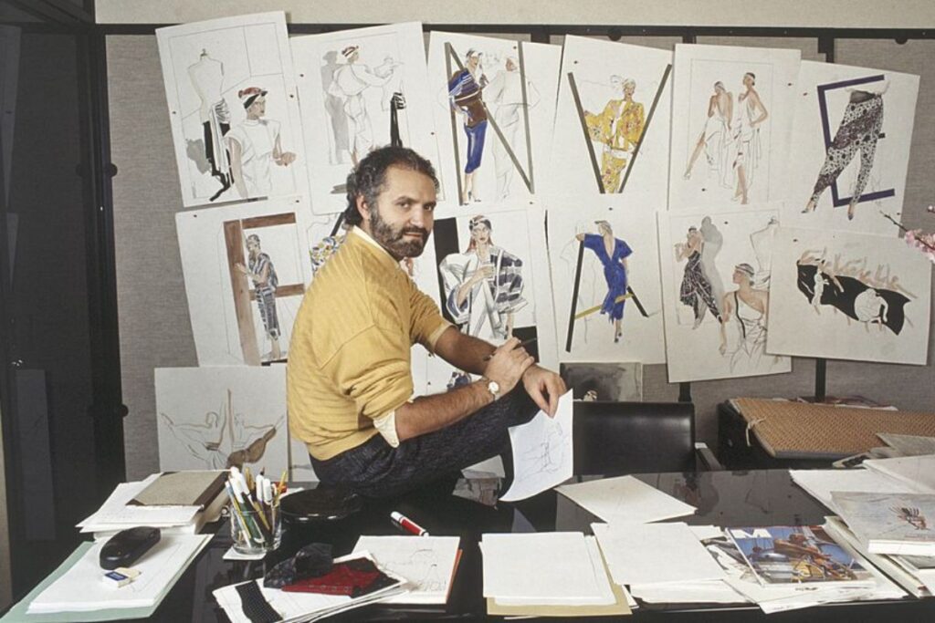 Gianni Versace foi pioneiro na união entre moda e cultura pop
