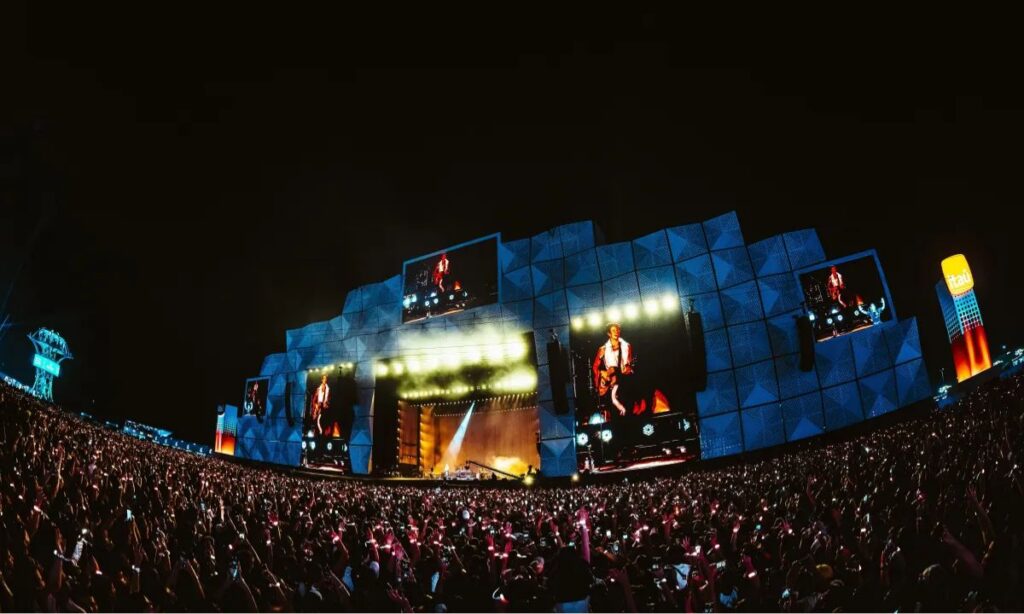 O Rock in Rio não é apenas sobre música, mas sobre a criação de uma experiência memorável class=