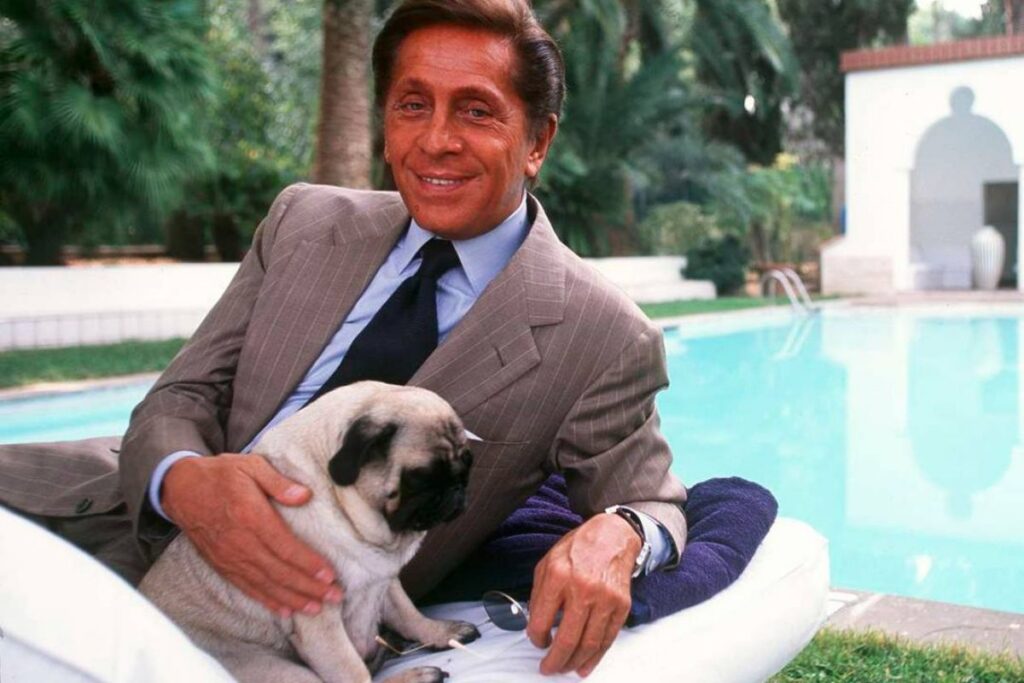 Valentino Clemente Ludovico Garavani, entrou no mundo da moda na década de 60