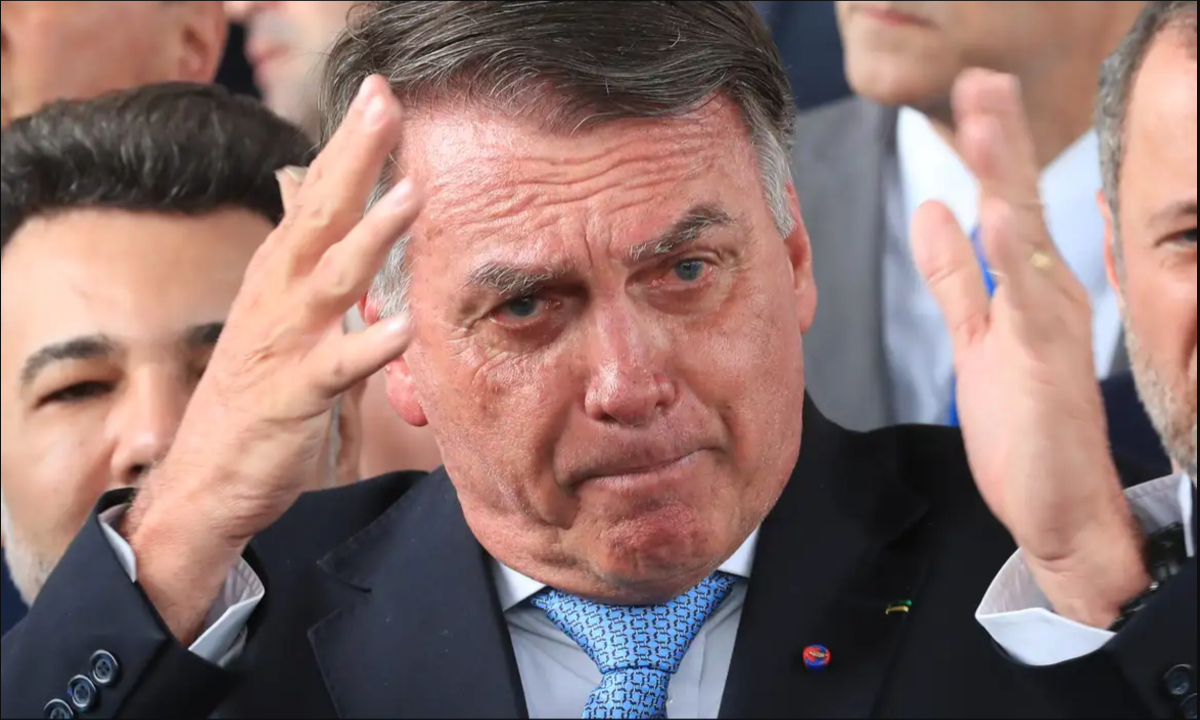 Bolsonaro foi condenado a 27 anos e 3 meses de prisão