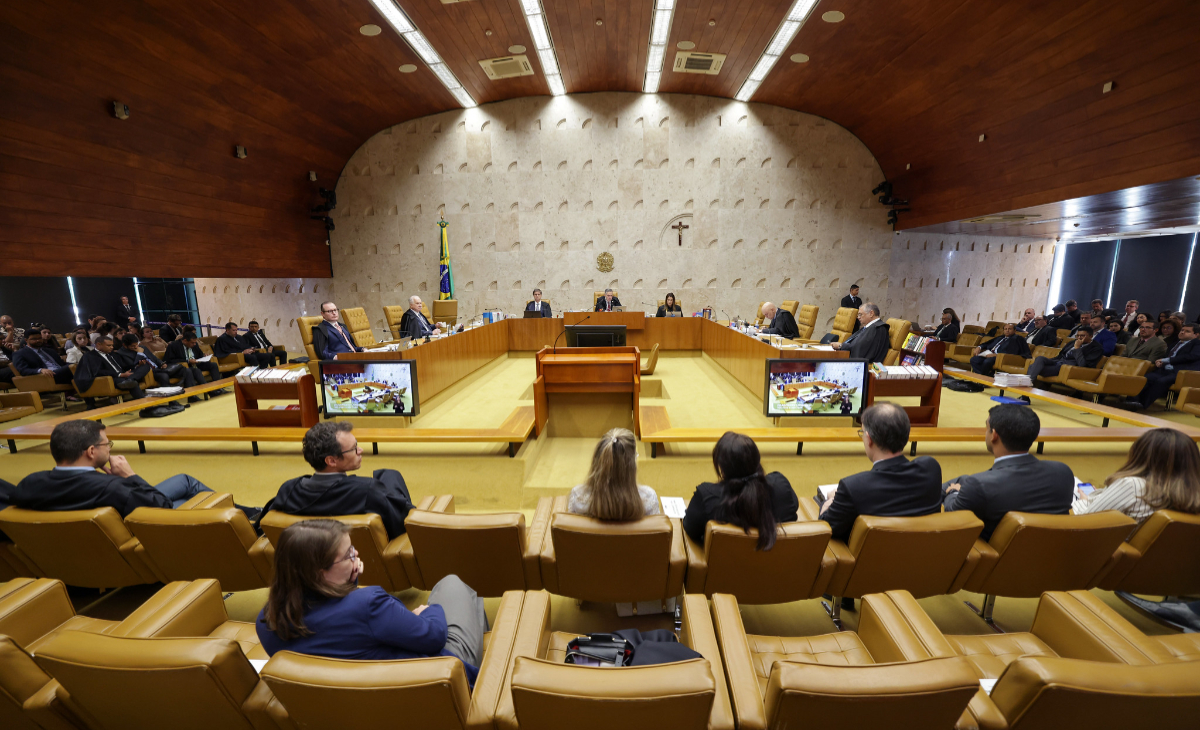 Plenário do STF durante sessão